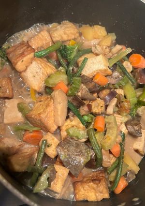 A picture of Vegetables Braised in Coconut Milk.