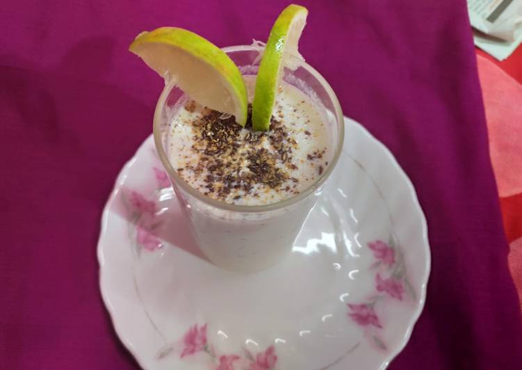 Banana flaxseeds lassi