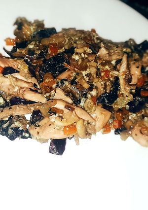 Una foto de Revuelto de pollo