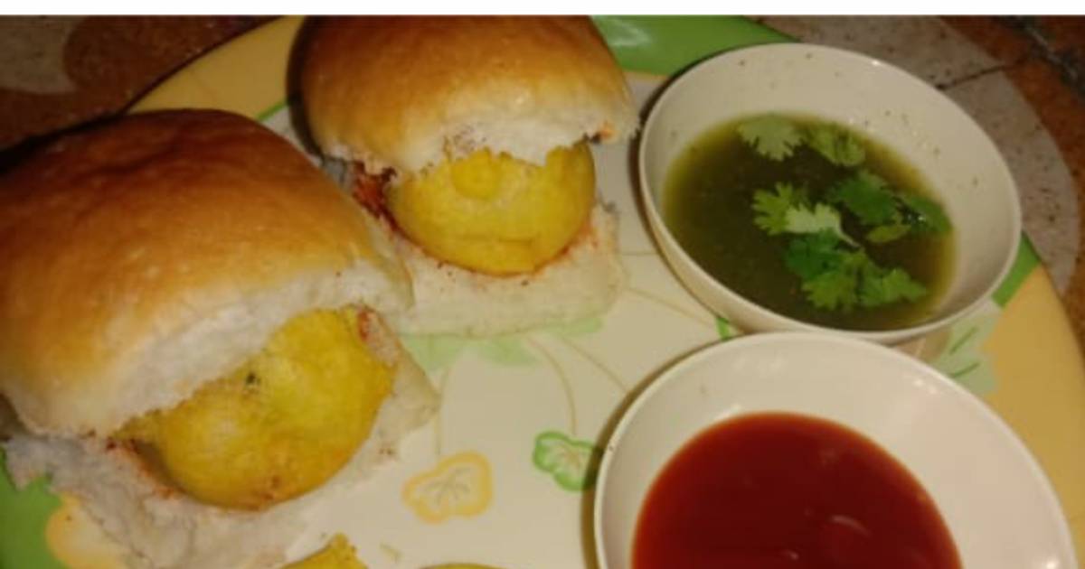 mumbai street food vada pav recipe by kiran raheja cookpad mumbai street food vada pav