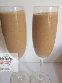 A picture of Date smoothie.