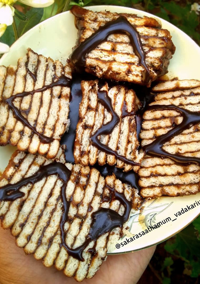 சாக்கோ லேயர் மேரி கோல்ட் பிஸ்கெட் டெசர்ட் - (Choco layer biscuit dessert recipe in tamil) செய்முறை முக்கிய புகைப்படம்