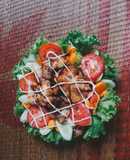 Thịt ba chỉ áp chảo ăn cùng rau củ