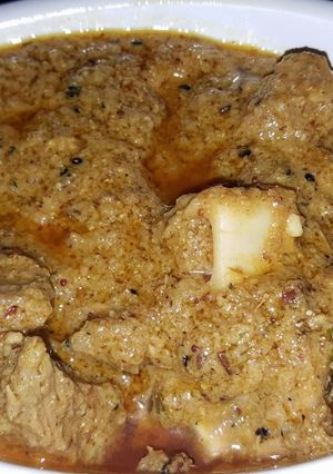 A picture of Achari Gosht.