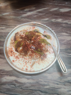 दही बड़ा (Dahi bada recipe in hindi) रेसिपी मुख्य फोटो