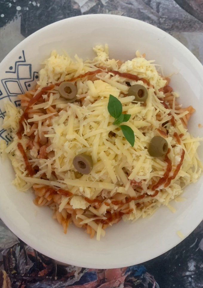 Una foto de Pasta con salsa de tomate