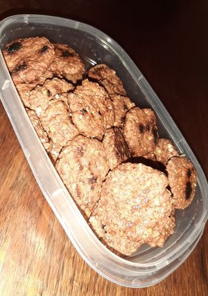 Una foto de Galletas de avena de chocolate al sartén
