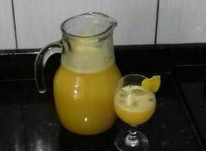 Foto de Suco de laranja com bergamota
