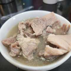 A picture of Sup Daging Babi.