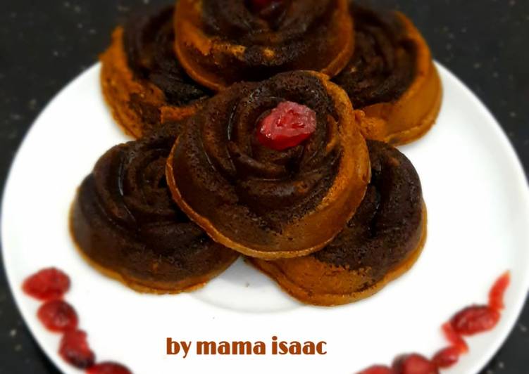 Dark rose cappucino cake