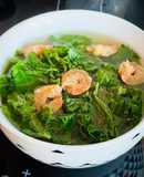 Canh Cải Xoăn Kale Nấu Tôm Khô