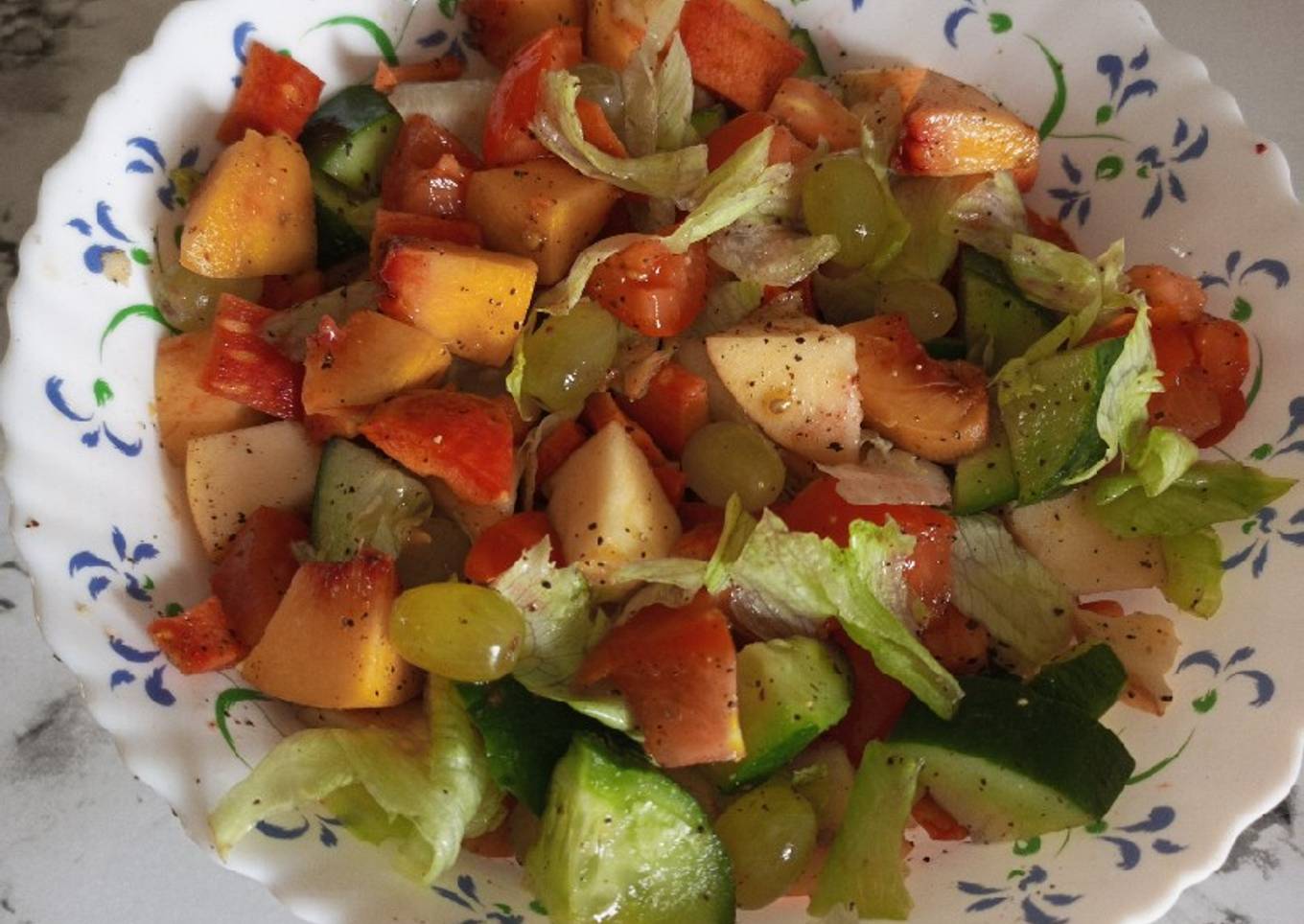 Seasonal Salad (2)