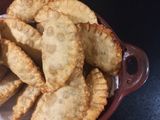 Empanadas fritas de jurel crujientes