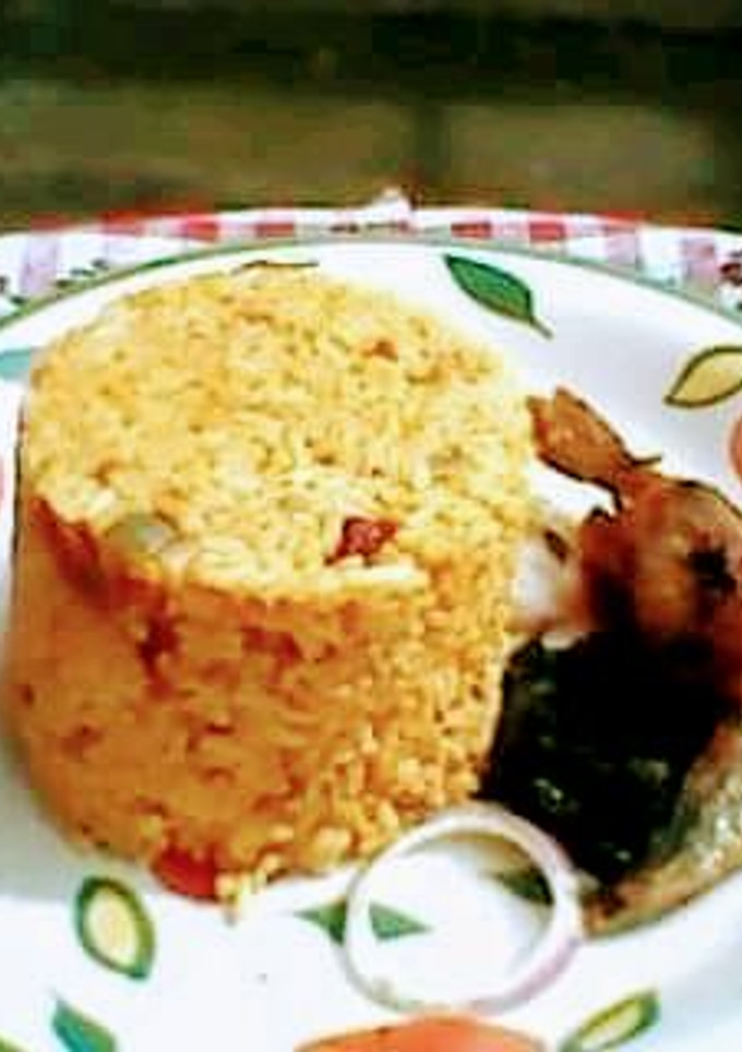 A picture of Locust beans jollof rice.