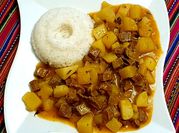 Una foto de chanfainita comida peruana