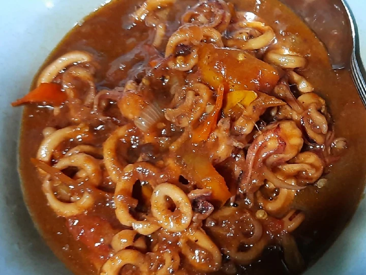 Cara Gampang Membikin Resep Cumi saus tiram pedas manis yang Uenak Anti Ribet, Lezat Sekali