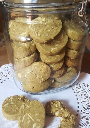 Foto resep Matcha almond cookies