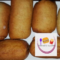 A picture of Fish Rolls.