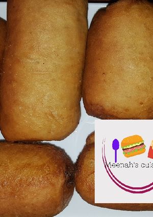 A picture of Fish Rolls.