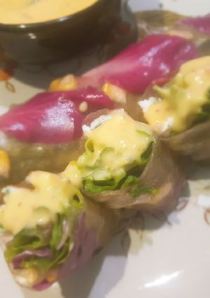 รูปของ Edible Flowers EggWhite Roll 💐ดอกไม้ไข่ขาวโรล🌷มาโยไข่ขาวมะม่วง