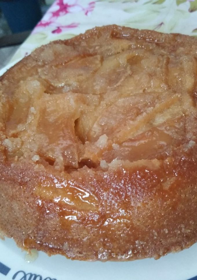 Una foto de Torta invertida de manzana! 😊👌🏻