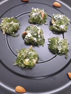 लौकी की बर्फी(lauki ki barfi recipe in hindi) रेसिपी मुख्य फोटो