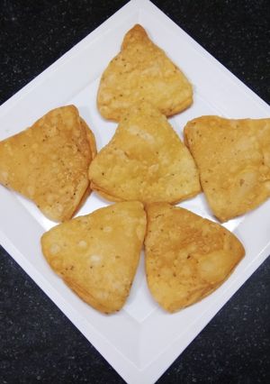 A picture of Namkeen.