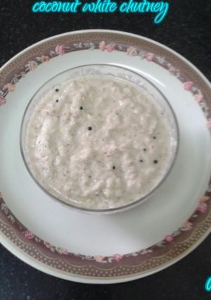 A picture of Coconut white chutney.
