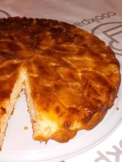 Una foto de Torta manzana invertida