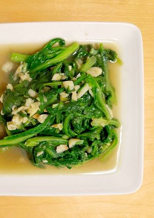 蒜炒茼蒿 的食譜成品照片