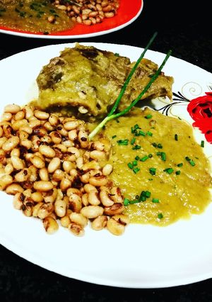 Una foto de Galtas de cerdo en salsa de puerro al vino blanco