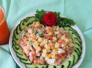Hình của món Salad Nga.