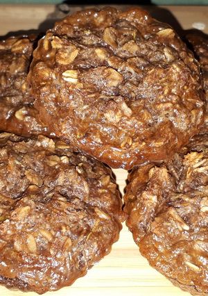 O poză a rețetei Brioșe din ovăz cu dovlecel și carob.