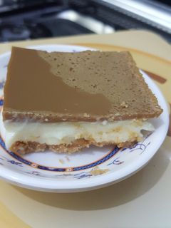 صورة لوصفة حلى الزبادي البارد طعمه حكايه 👍