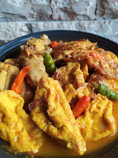Foto resep Ayam tahu telur bumbu rujak