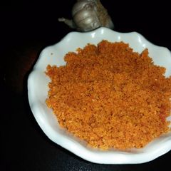 A picture of Nariyal ki sukhi chutney.