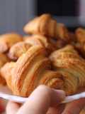💚 Bánh Sừng Bò Ngàn Lớp Kiểu Pháp Cỡ Nhỏ (Mini French Croissants)