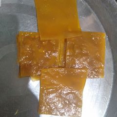 A picture of Aam Papad.