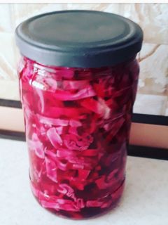 عکسی از دستور ترشی کلم قرمز