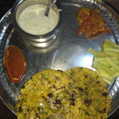 A picture of Methi ke parathe/ dhebhre.