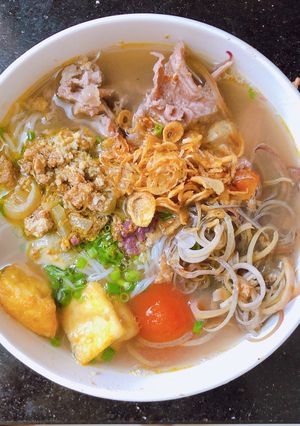 Hình của món Bún riêu cua.