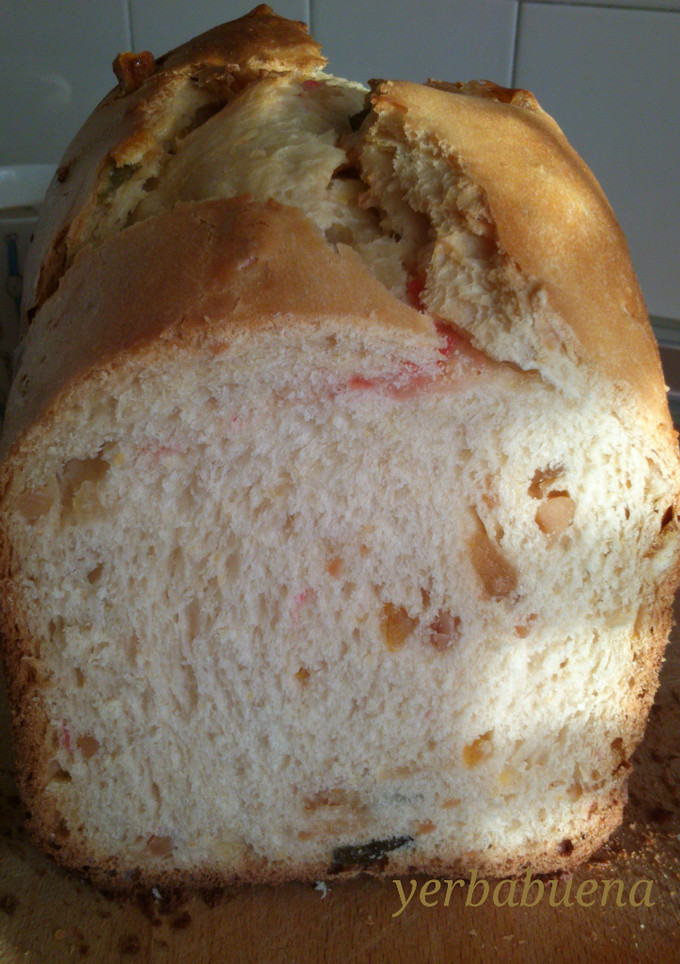 Una foto de Bollo "Roscón de Reyes" en panificadora (con aceite)