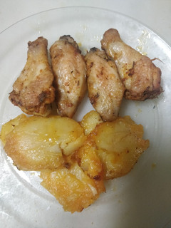 Una foto de Alitas de pollo adobadas al horno