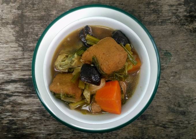 Recipe of Favorite Stewed Mixed Vegetable with Textured Soy Meat and Tofu Soup