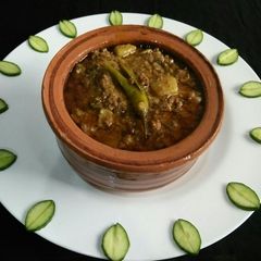 A picture of Aloo Qeema😋🍲.
