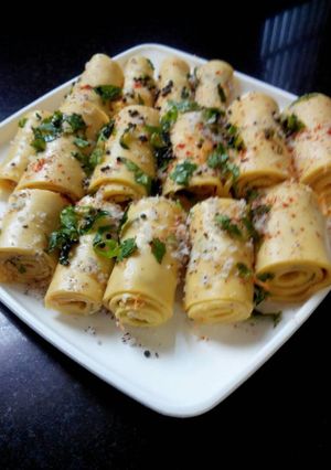 A picture of Popular Gujarati farsan KHANDVI.