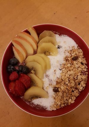 صورة لوصفة آسايا باول (acái bowl)