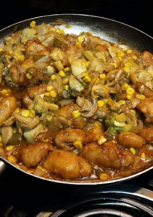 A picture of Chicken stir fry.