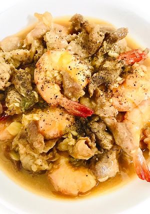 Hình của món Tôm thịt kho nước dừa.