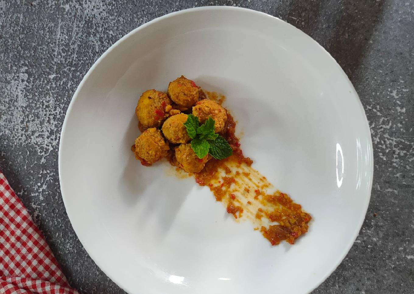 Bola Tempe Saus Tiram